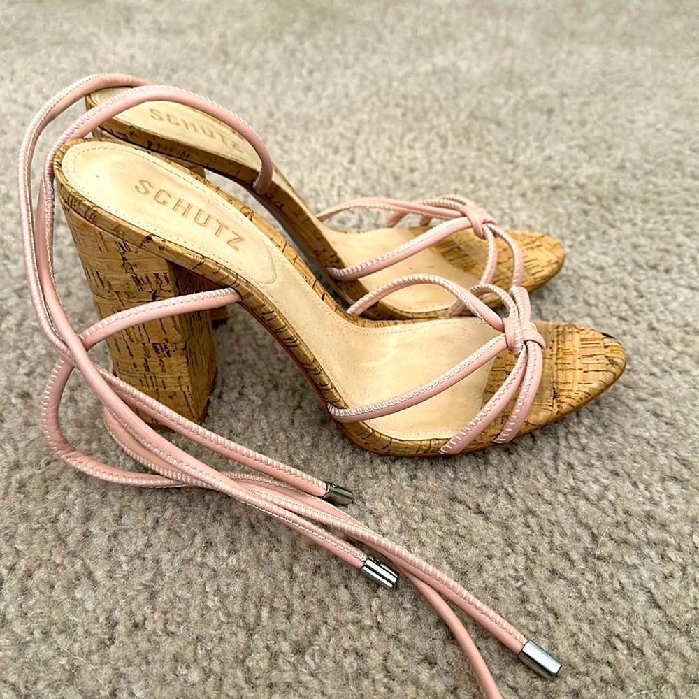 Suzy high block heel